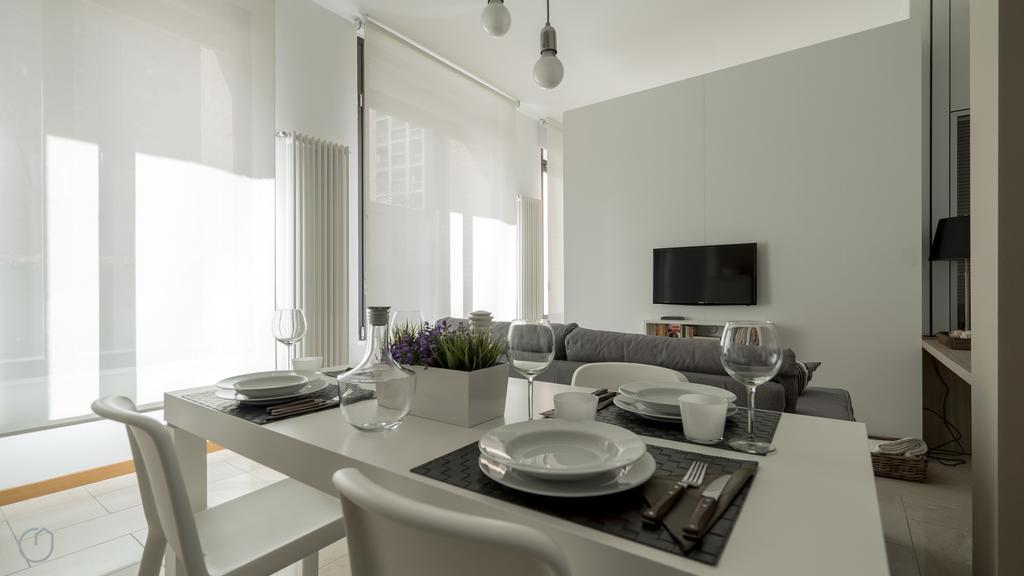 Italianway-Savona Apartment Milano Cameră foto